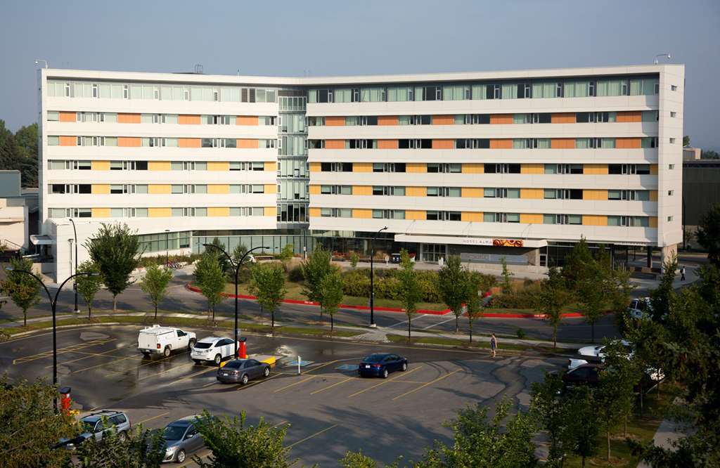 University Of Calgary Accommodations And Events Exterior photo